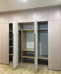 custom closets